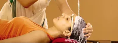 Thakra Dhara Treatment in Dubai